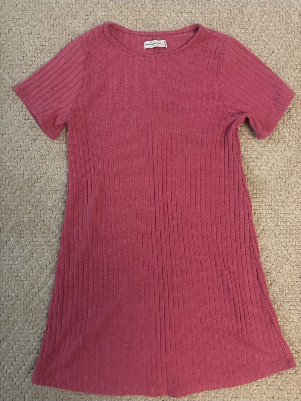 Abercrombie & Fitch Ribbed Short Sleeve Top in Rose Pink